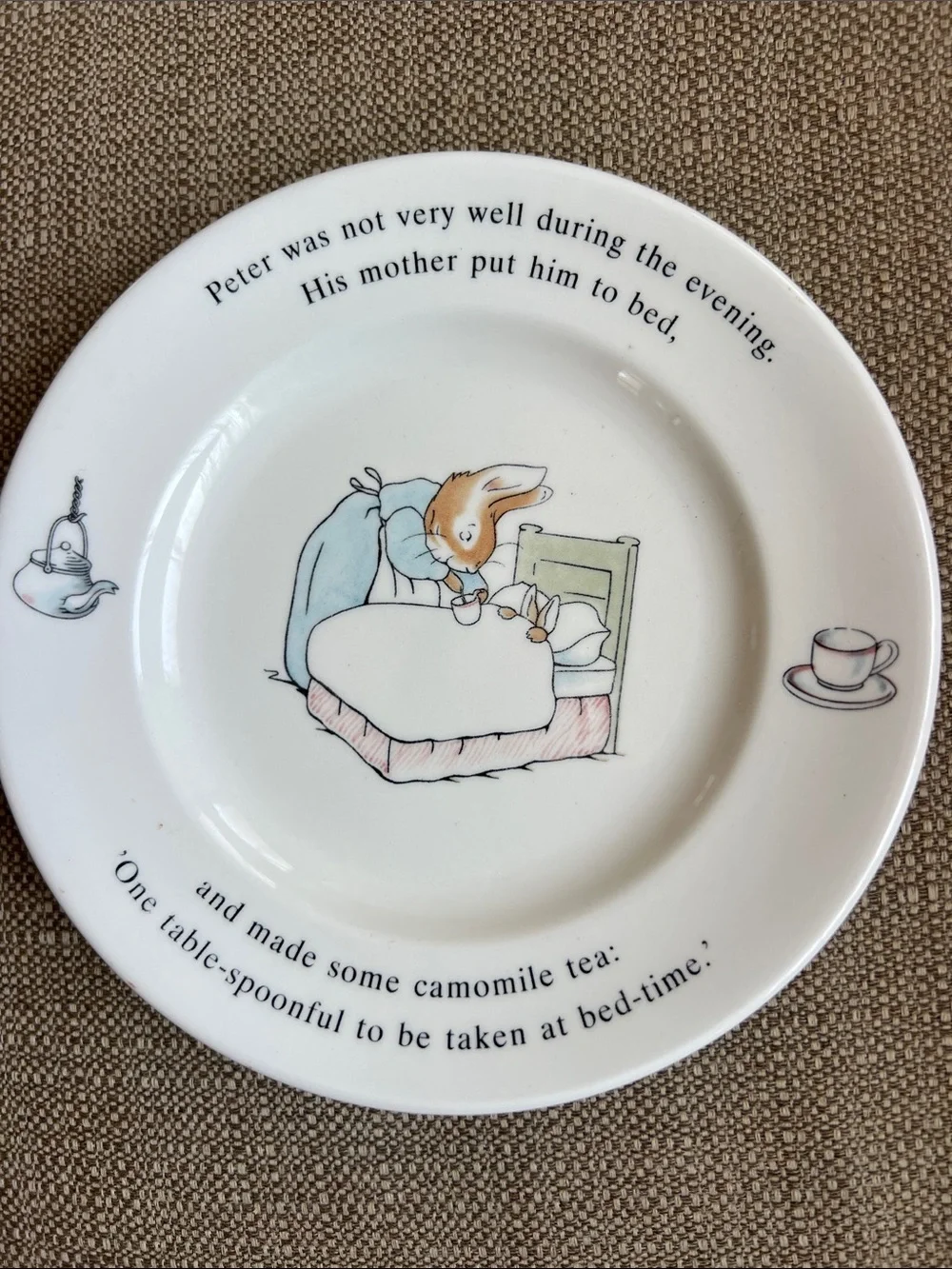 Wedgewood Peter Rabbit 1993 7” plate